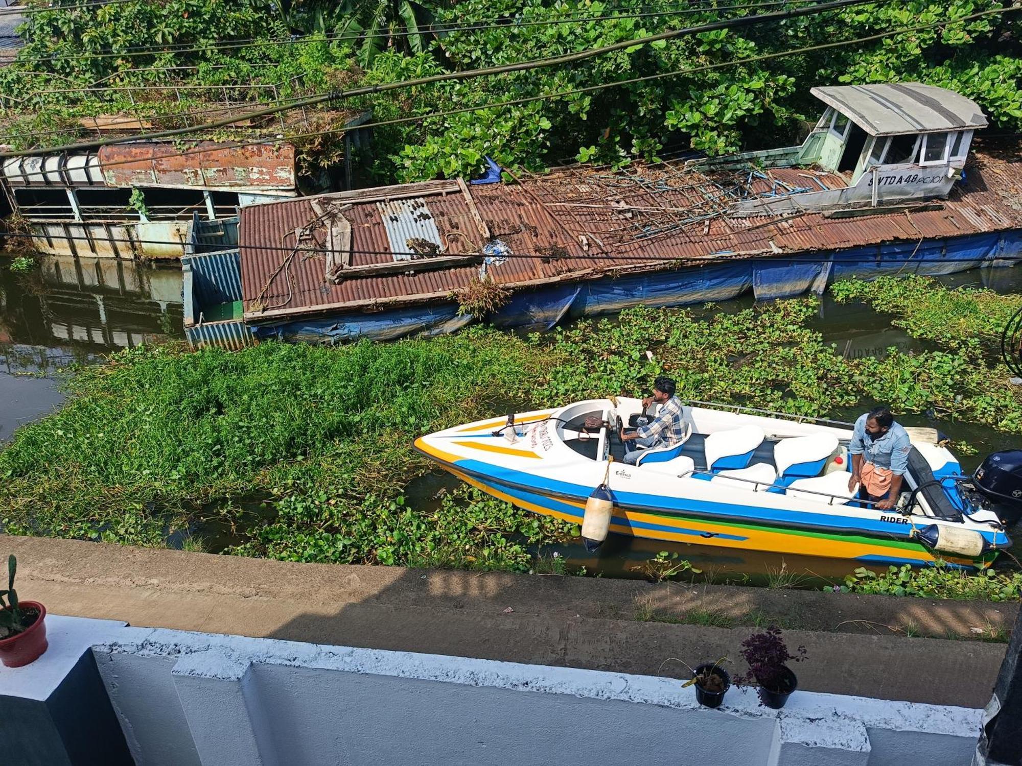 Paddy N Canal Homestay Alappuzha Exterior photo