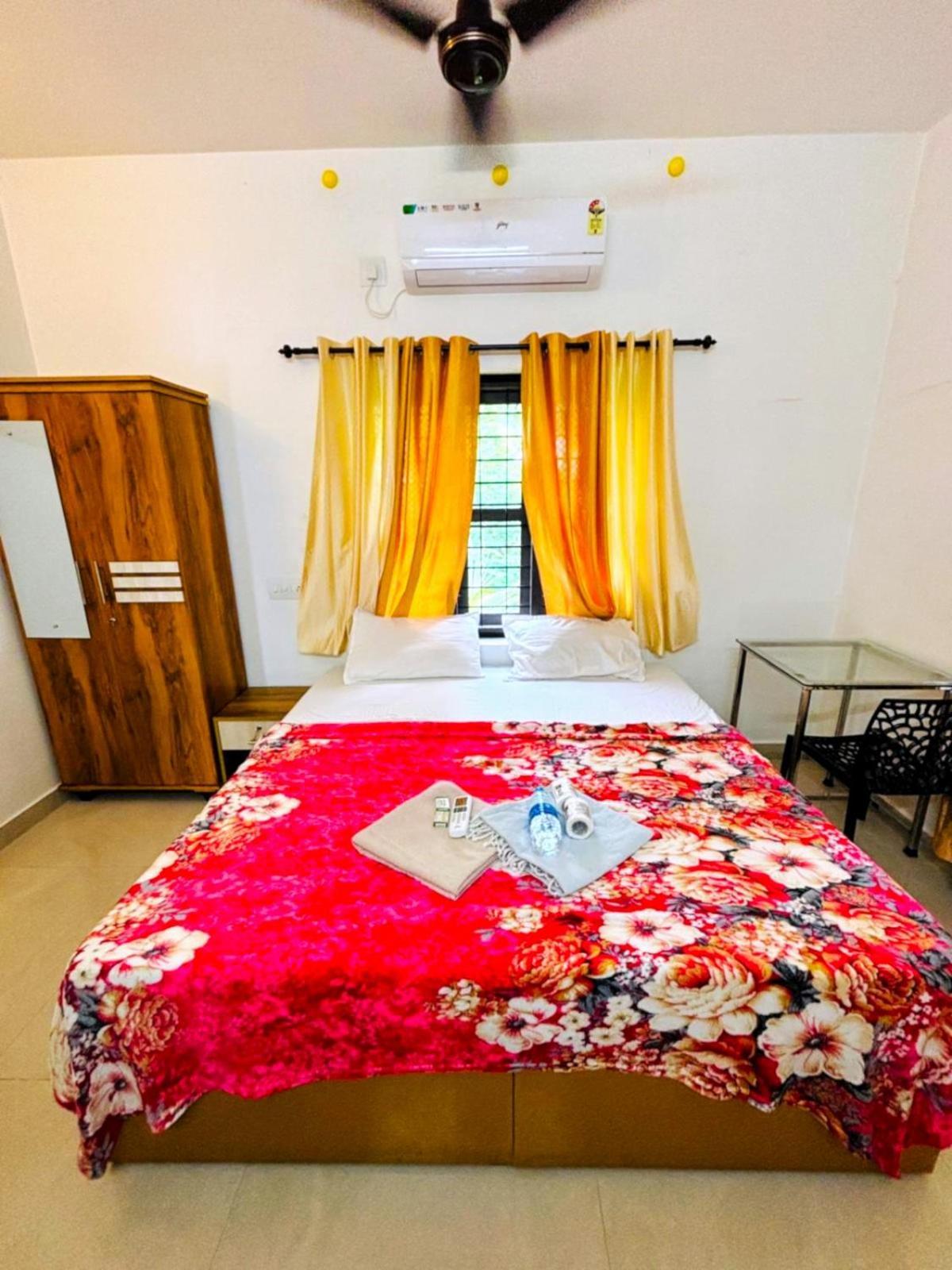 Paddy N Canal Homestay Alappuzha Exterior photo