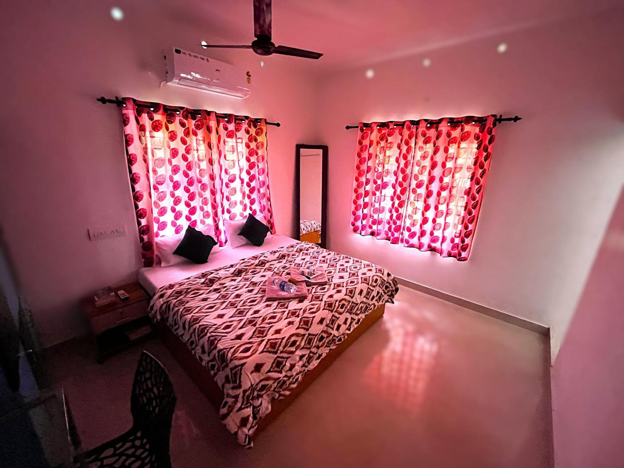 Paddy N Canal Homestay Alappuzha Exterior photo