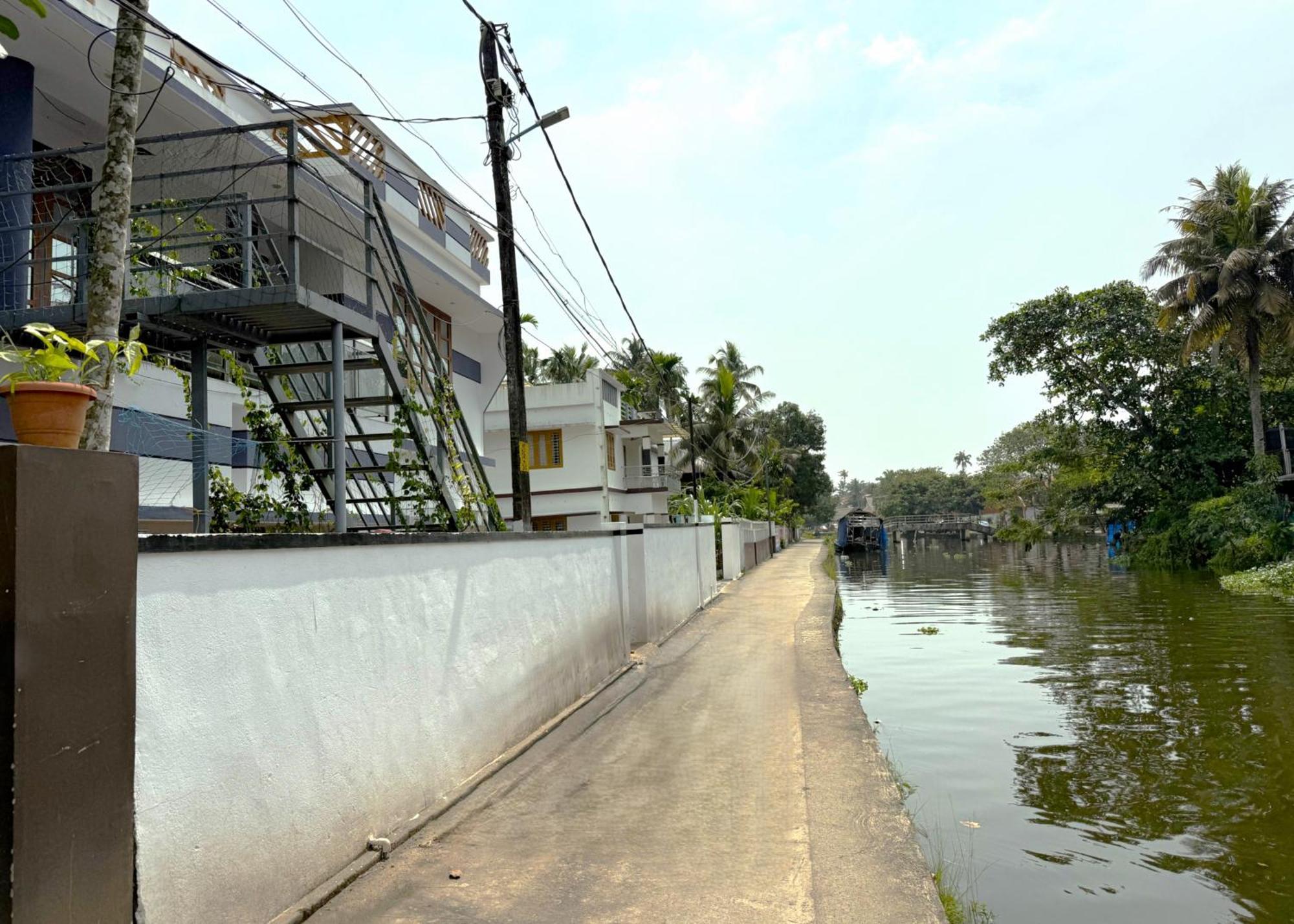 Paddy N Canal Homestay Alappuzha Exterior photo